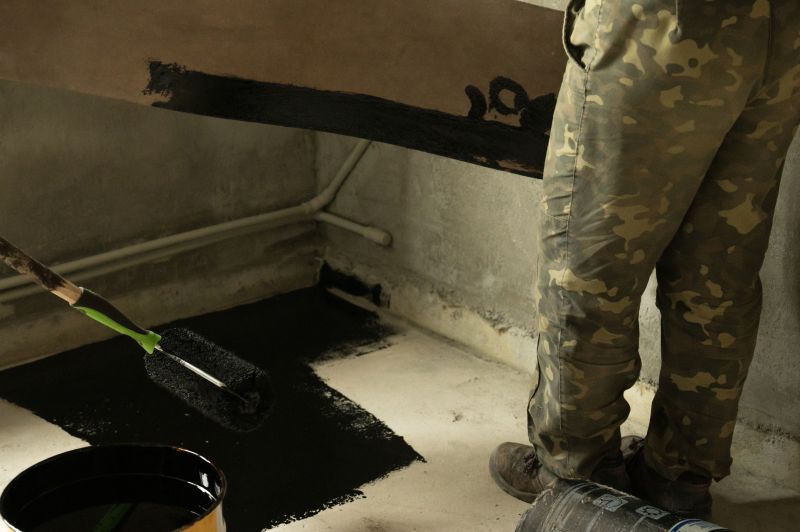 Who Does Waterproofings